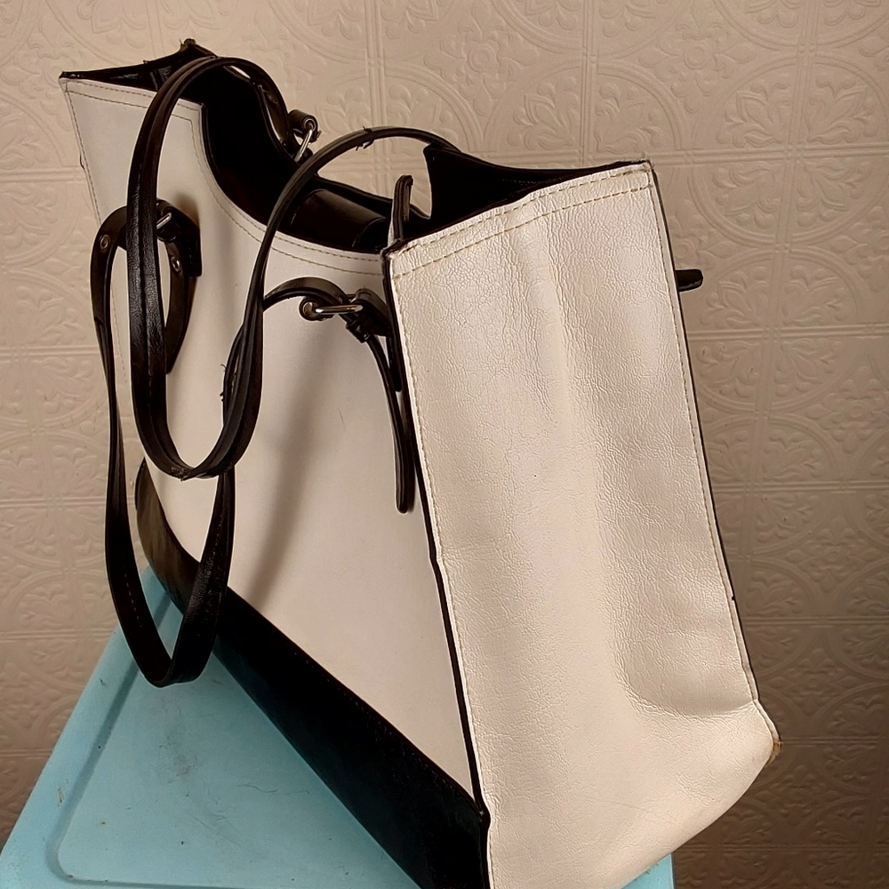 Source Unknown- Black And Ivory Tote - image 2